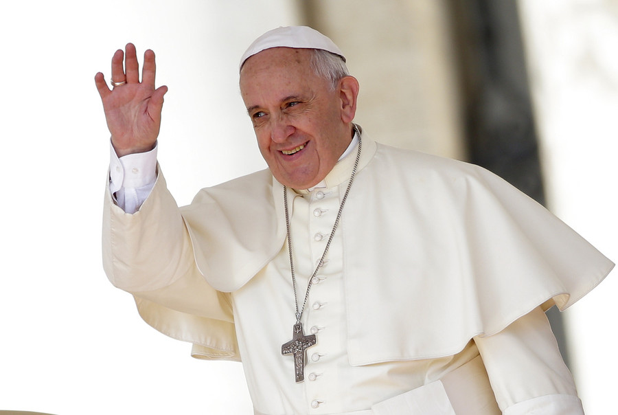 Verona in festa per l'arrivo di Papa Francesco